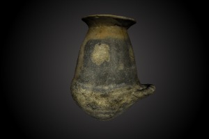 Biconical Ware with Metal Plates