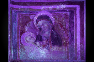 San Ginesio, Chiesa di Sant'Agostino. Madonna col Bambino, affresco. UV